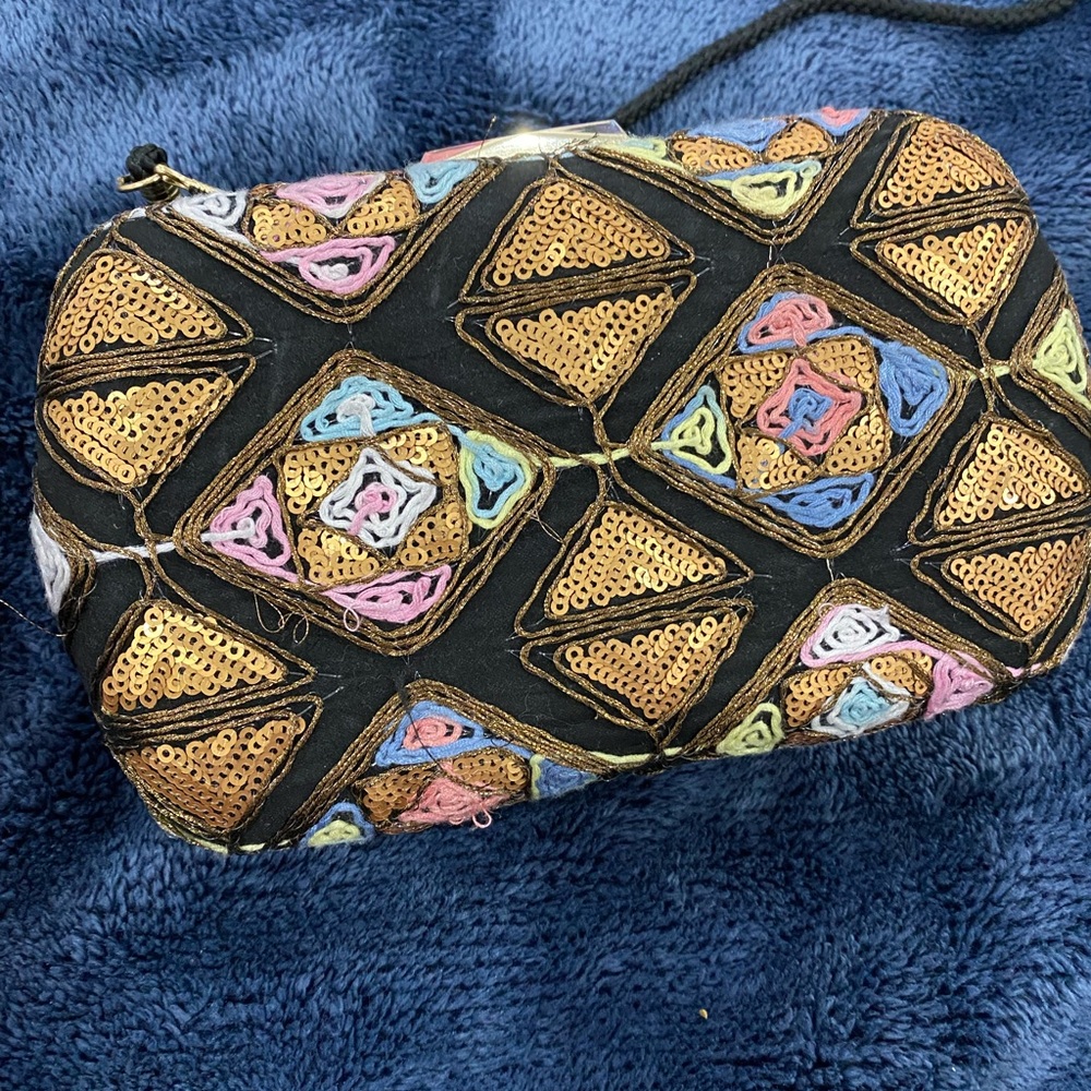 💥PRICE⬇️
 Lulu Townsend - Clutch Abstract Diamond Design -